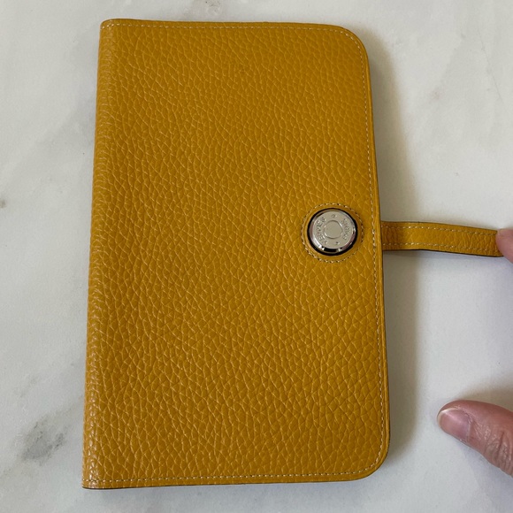 HERMES Style Bifold Wallet - Picture 2 of 10